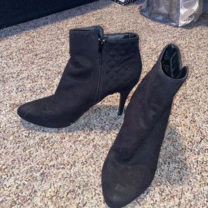 High heel boots